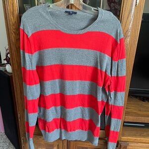 Gap red & gray striped, crew neck, men’s size large, cotton pullover sweater